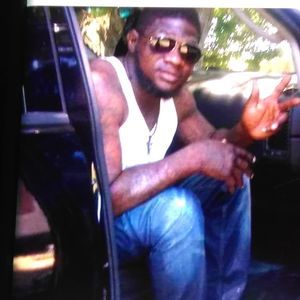 Meet your Posher, Derrick